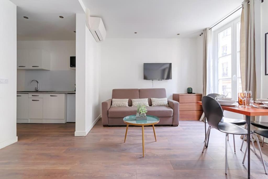 Sd3 Apartment